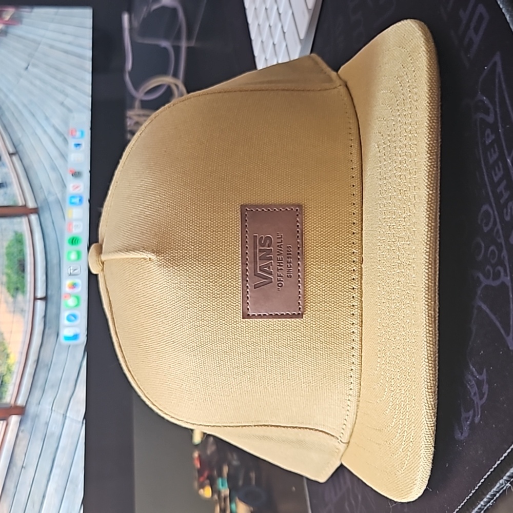 Vans hat